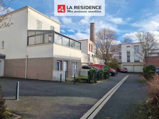 Appartement à vendre 250 000 € 5 pièces 4 chambres 97 m² RDC/2 Stains 93240