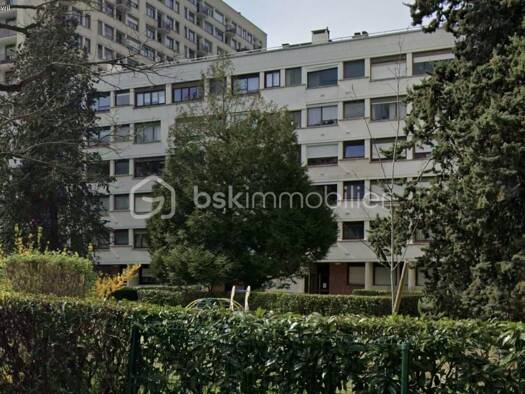 Appartement à vendre 180 000 € 2 pièces 1 chambre 58 m² RDC/5 Vignes Benettes Le Pecq 78230