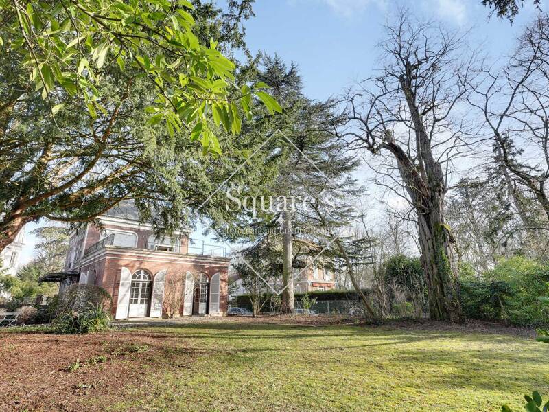 Maison à vendre, 360m², NANTERRE