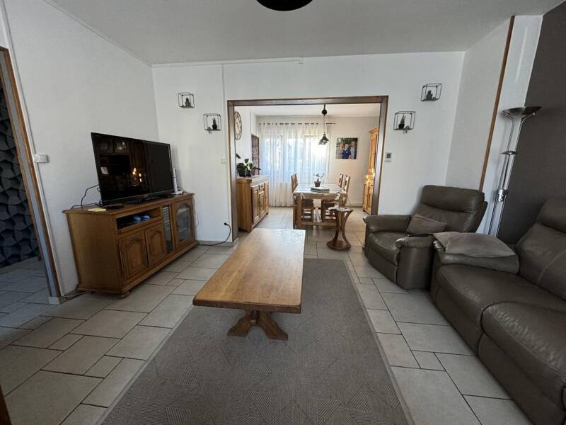Maison à vendre, 140m², QUIEVRECHAIN