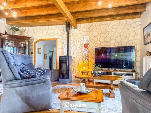 Maison à vendre 229 999 € 5 pièces 3 chambres 150 m² 750 m² de terrain Marmanhac 15250