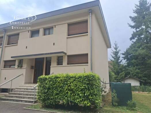 Duplex à vendre 355 000 € 3 pièces 2 chambres 65 m² RDC/1 Cités Thonon-les-Bains 74200