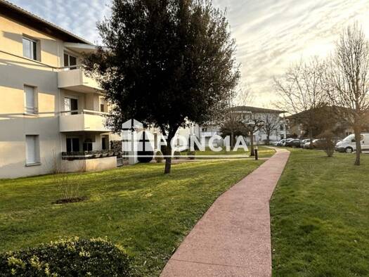 Appartement à vendre 97 000 € 3 pièces 2 chambres 60 m² Étage 2/2 Sainte Foy des Vignes Bergerac 24100