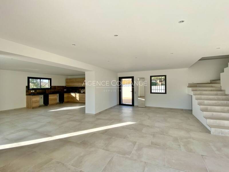 Maison à louer, 134m², LA CIOTAT