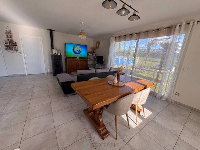 Maison à vendre, 90m², SAINT PIERRE D'EYRAUD
