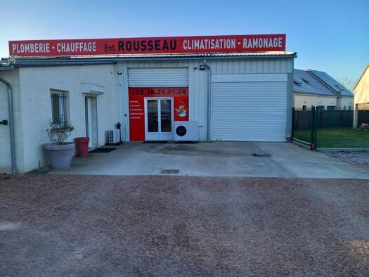 Entrepôt à vendre 205 200 € 488 m² d'espace de stockage Sully-sur-Loire 45600