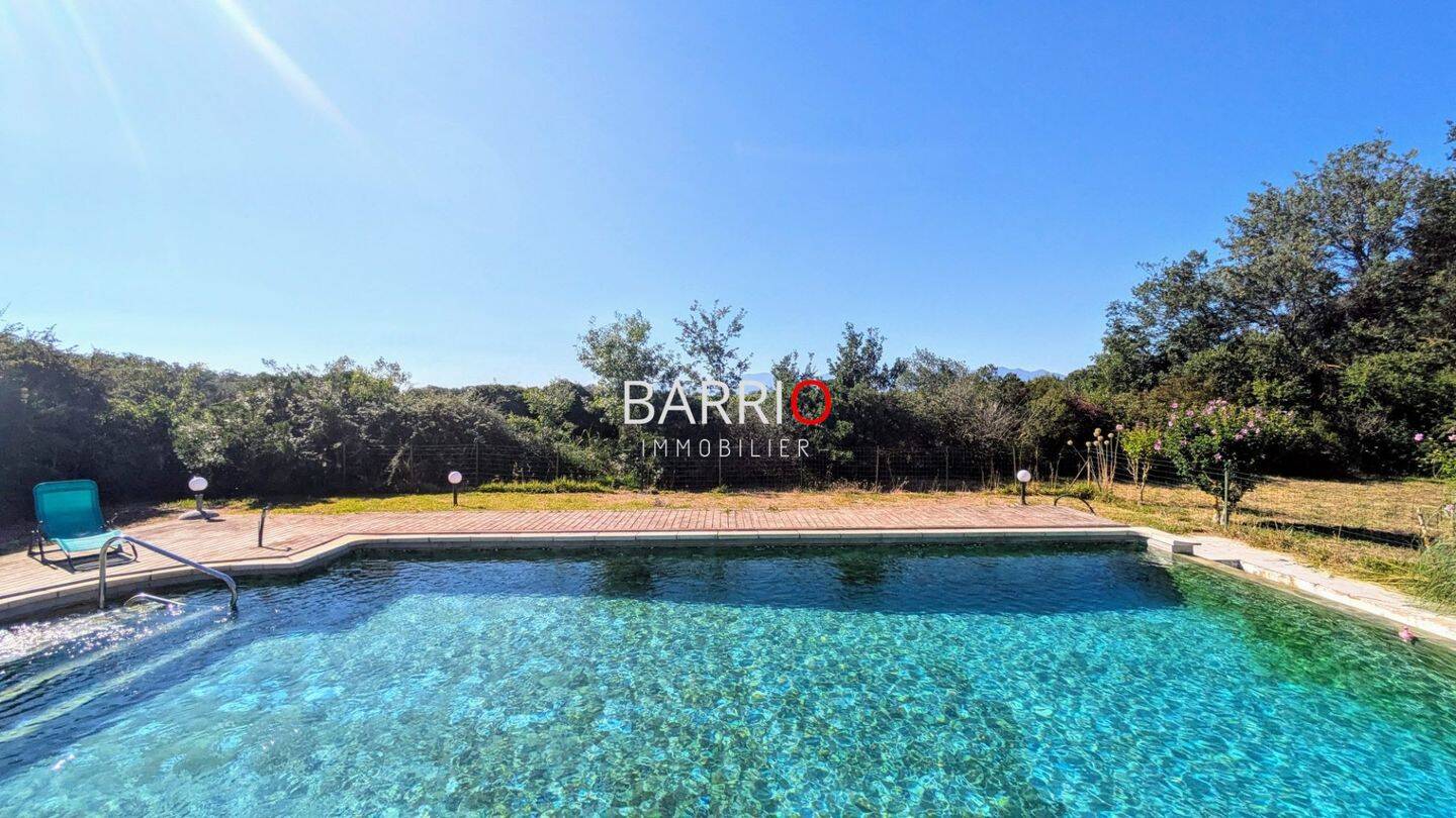 Maison à vendre, 354m², VILLENEUVE DE LA RAHO