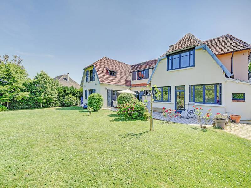 Maison à vendre, 272m², SAINT NOM LA BRETECHE
