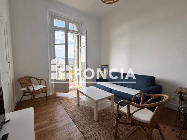 Maison à louer, 25m², HYERES