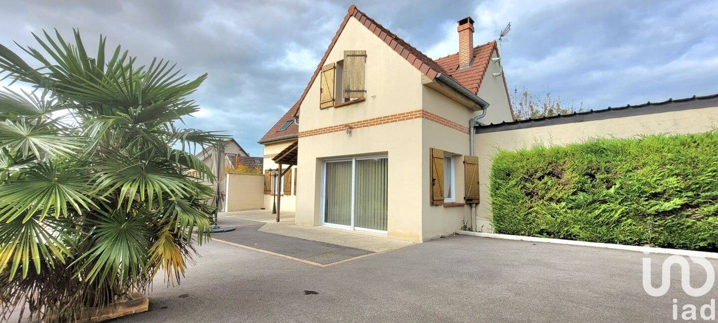 Maison à vendre, 106m², SAINT CREPIN IBOUVILLERS