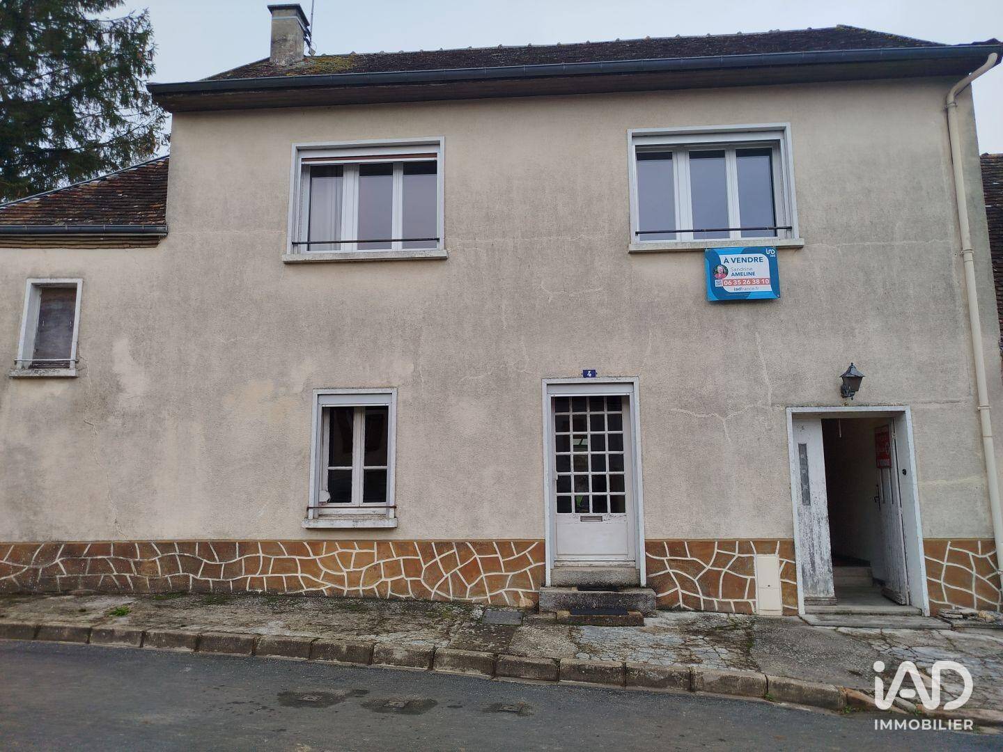 Maison à vendre, 118m², SAINT COSME EN VAIRAIS