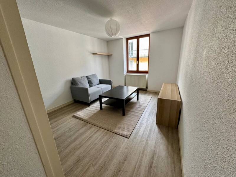 Maison à louer, 45m², SAINT CLAUDE