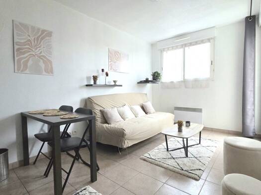 Appartement à vendre 148 350 € 1 pièce 18,5 m² Étage 3/3 Montévrain 77144