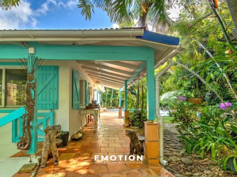 Maison à vendre, 222m², LE GOSIER