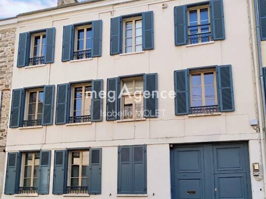 Demeure à vendre 585 000 € 10 pièces 5 chambres 223 m² 262 m² de terrain Centre Melun 77000