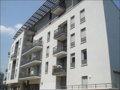 Garage/Stationnement à louer 75 € Plateau Juvisy sur Orge 91260