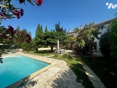 Maison à vendre 520 000 € 7 pièces 6 chambres 180 m² 1 520 m² de terrain Calvisson 30420