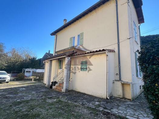 Maison à vendre 118 000 € 4 pièces 2 chambres 79 m² 280 m² de terrain Saint Jean de Valeriscle 30960