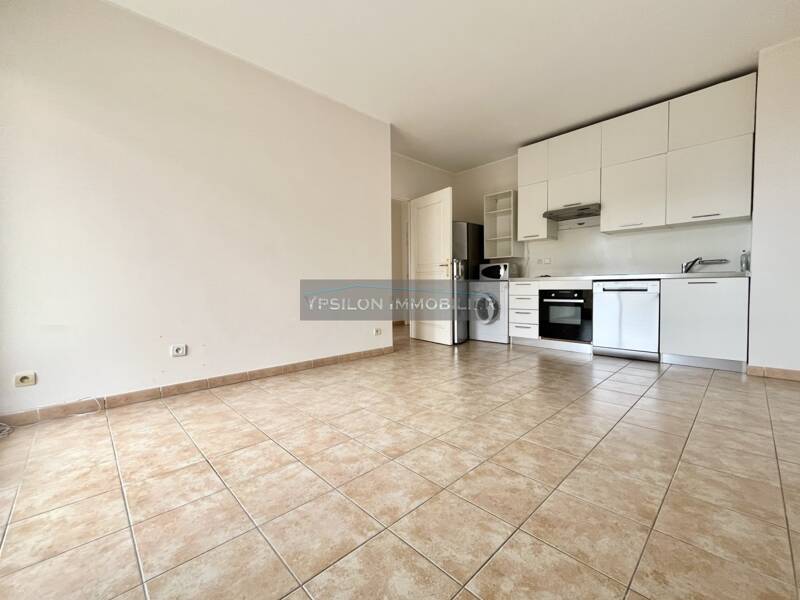 Maison à louer, 46m², BEAUSOLEIL