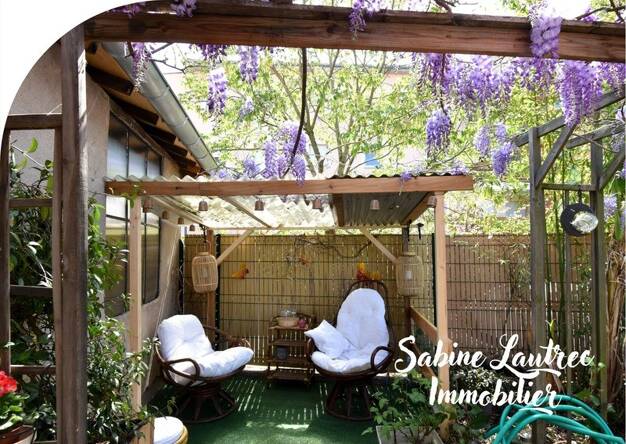 Maison de ville à vendre 235 000 € 4 pièces 3 chambres 136 m² 302 m² de terrain La Madeleine Albi 81000