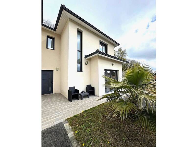 Maison à vendre, 142m², POMPIGNAC