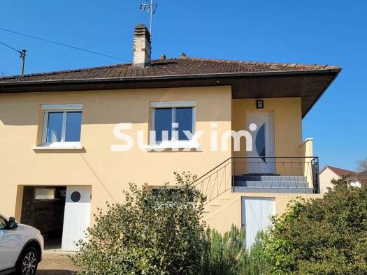 Maison à vendre 167 000 € 4 pièces 2 chambres 83,4 m² 810 m² de terrain Chateaurenaud Louhans 71500