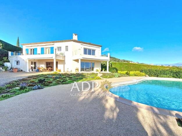 Maison à vendre 1 450 000 € 5 pièces 3 chambres 211,6 m² 1 331 m² de terrain Les Adrets-de-l'Estérel 83600