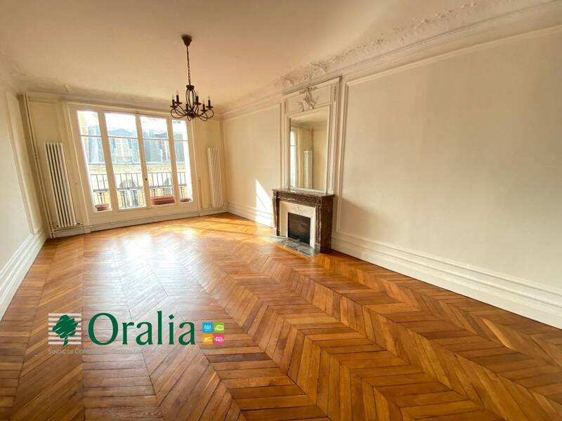 Maison à louer, 244m², PARIS 16E