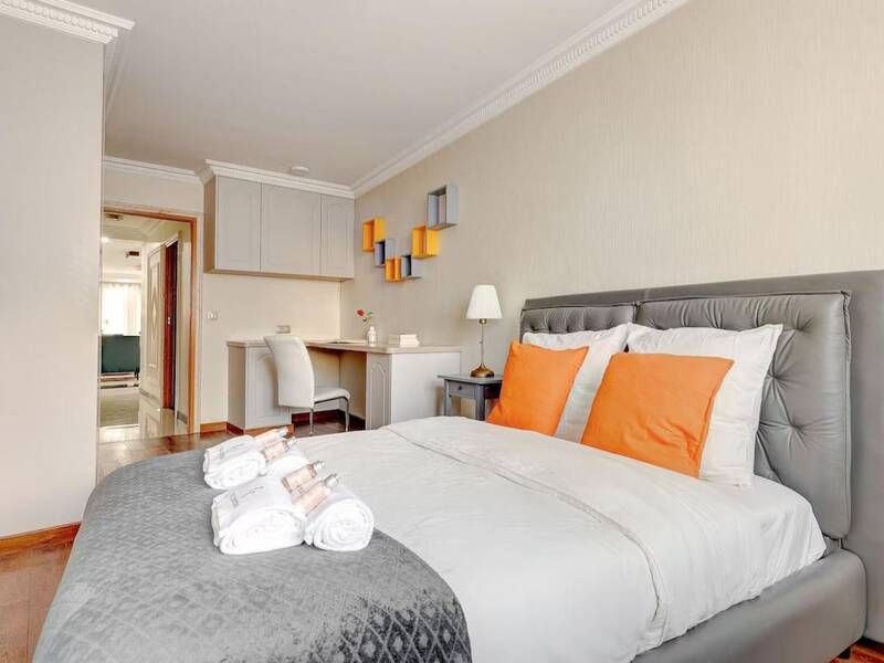 Maison à louer, 0m², PARIS 20E