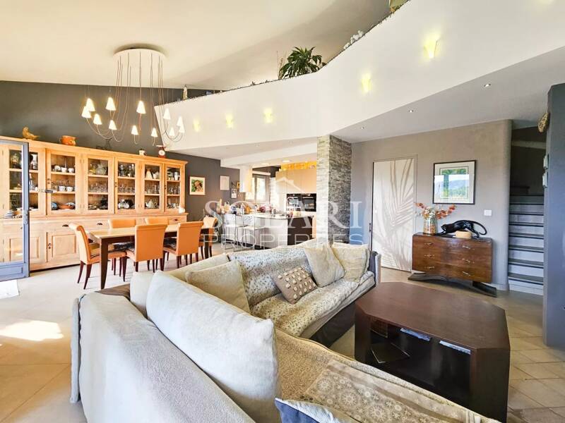 Maison à vendre, 130m², MANDELIEU LA NAPOULE