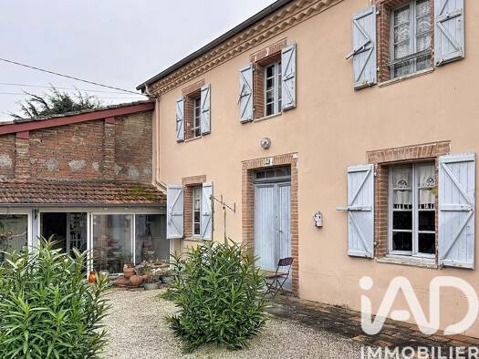 Maison de ville à vendre 139 000 € 3 pièces 2 chambres 87 m² 240 m² de terrain L'Isle-en-Dodon 31230
