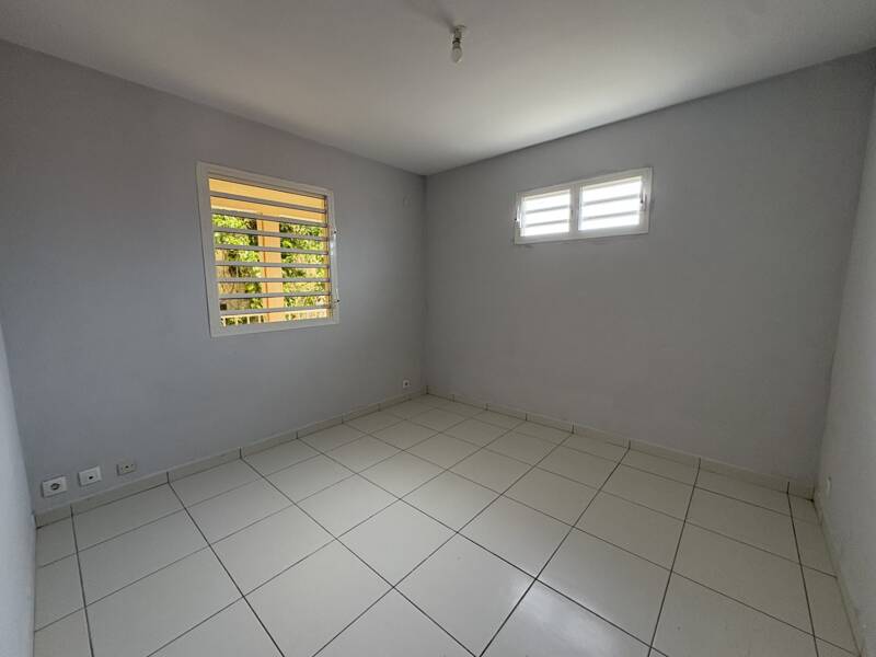 Maison à louer, 60m², LE GOSIER