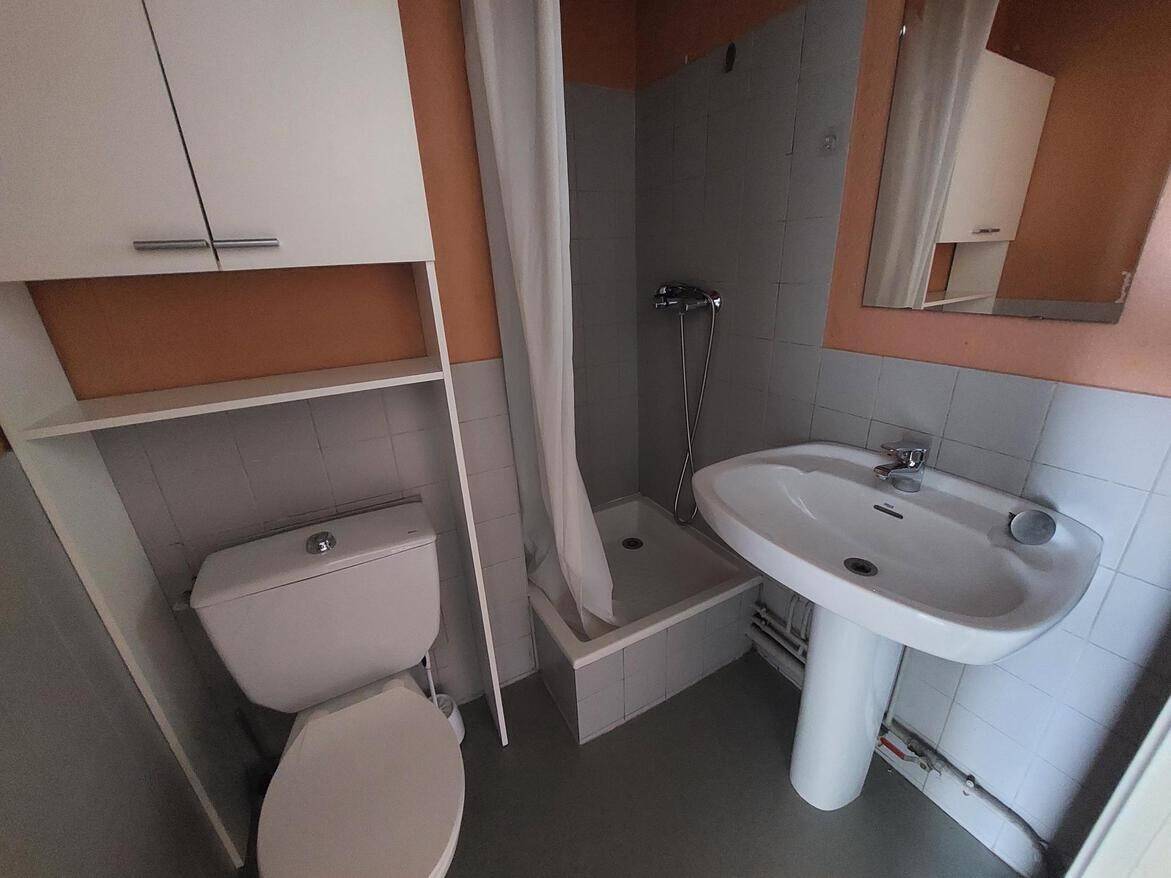 Maison à louer, 18m², PAU