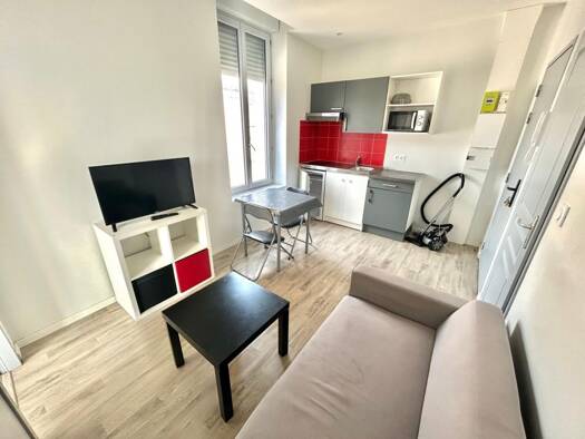Appartement à louer 482 € 2 pièces 1 chambre 24,8 m² Saint Martin Périgueux 24000