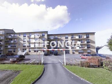 Appartement à louer 390 € 1 pièce 41,5 m² 4ème étage dès le 10/07/2025 Nord Est Rethel 08300