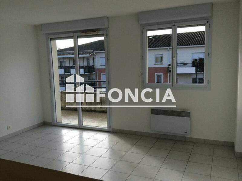 Maison à louer, 52m², CASTELGINEST