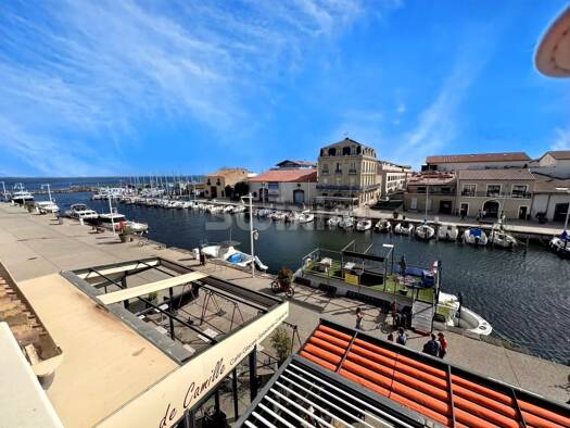 Duplex à vendre 1 245 000 € 5 pièces 4 chambres 219,6 m² Étage 1/2 Peripherie Marseillan 34340