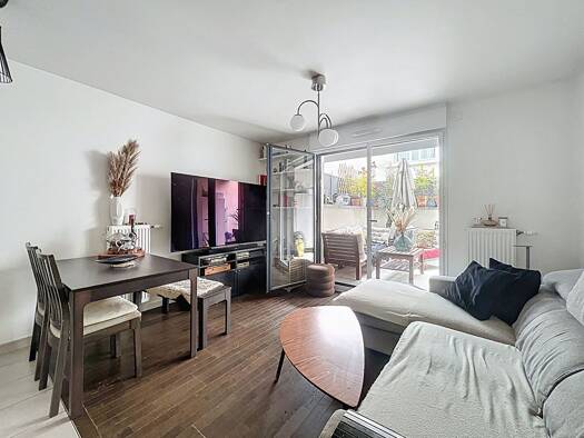 Appartement à vendre 315 000 € 2 pièces 1 chambre 41,2 m² RDC/4 Plateau Nord Suresnes 92150