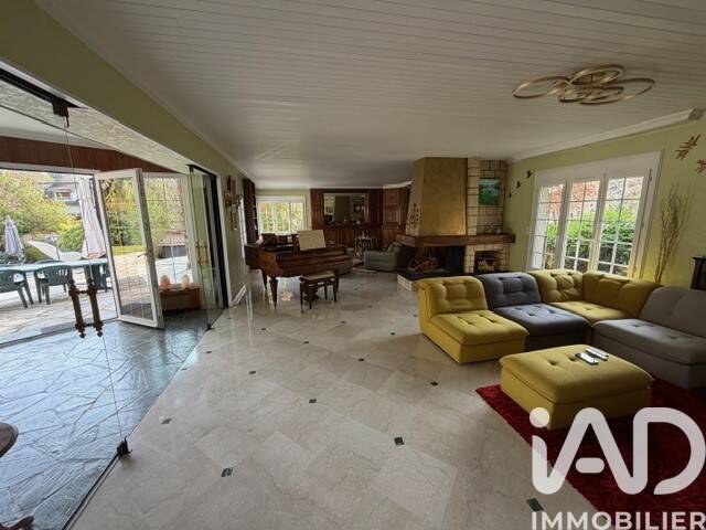Maison à vendre, 318m², BOISSISE LE ROI