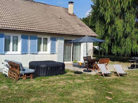 Maison de plain-pied à vendre 249 000 € 4 pièces 3 chambres 94 m² 1 374 m² de terrain Tilly 78790