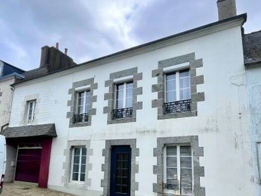 Maison de ville à vendre 149 900 € 6 pièces 4 chambres 217 m² 160 m² de terrain Uzel 22460