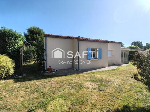Maison de plain-pied à vendre 187 500 € 4 pièces 3 chambres 75 m² 439 m² de terrain Thenac 17460