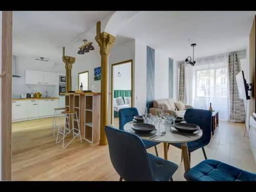 Appartement à vendre 625 000 € 3 pièces 2 chambres 65 m² Étage 1/6 Paris 10ème arrondissement 75010