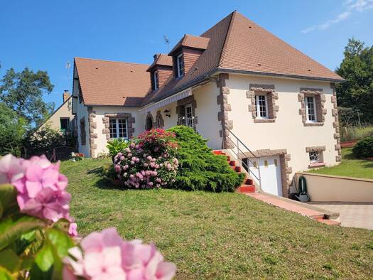 Maison à vendre 447 000 € 5 pièces 4 chambres 133 m² 725 m² de terrain Saint-Pair-sur-Mer 50380
