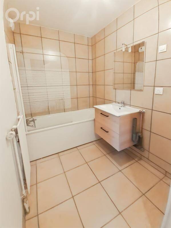 Maison à louer, 54m², NANTEUIL LE HAUDOUIN