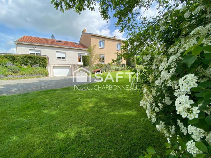 Maison à vendre, 310m², LA CHATAIGNERAIE