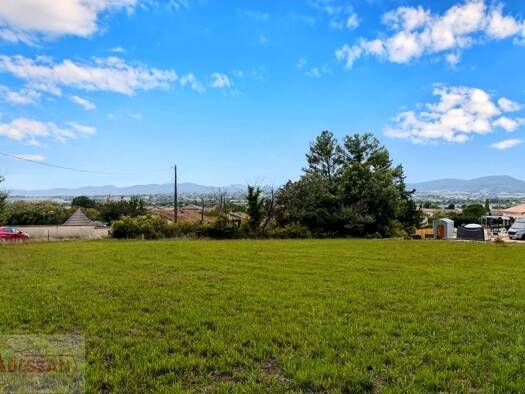 Terrain constructible à vendre 80 000 € 1 270 m² de terrain Barjac 30430