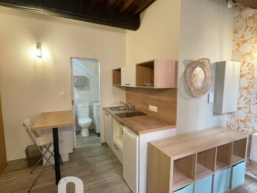 Appartement à louer 470 € 1 pièce 14 m² RDC/2 Centre-Ancienne Ville Metz 57000