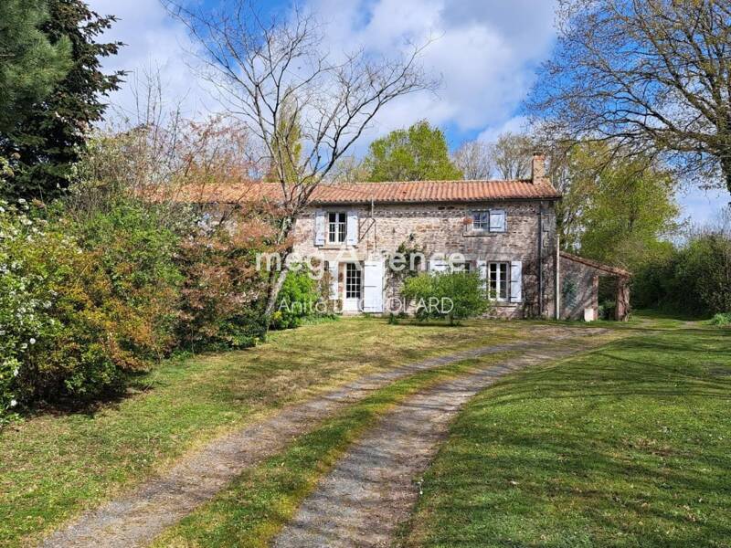 Maison à vendre, 124m², LA ROCHE SUR YON