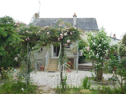 Maison à vendre 262 325 € 5 pièces 4 chambres 95 m² 700 m² de terrain Brissac Loire Aubance 49320